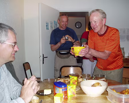 P5010146 Ô Vénéré Maître, voici votre Banania