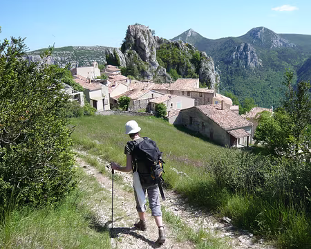 File 039 Arrivée à Rougon