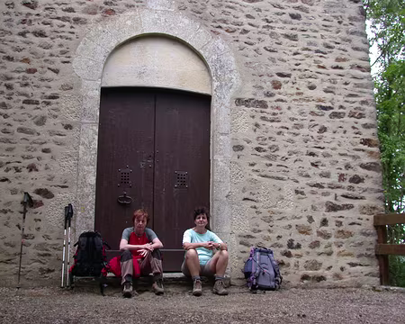 22 Pause devant la Chapelle de Bonne Nouvelle