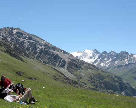 02 jpg Sieste dans la montee a la Corne de Sorebois Sieste dans la montee a la Corne de Sorebois