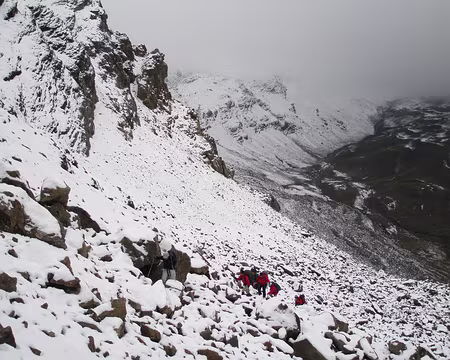 088 Méchant pierrier bien enneigé.