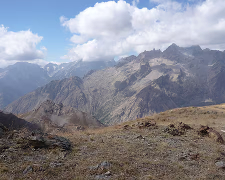 Oisans 086 Décidément le Pelvoux restera caché.
