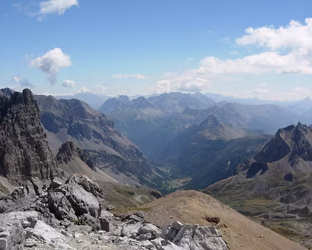 32 Nous sommes partis du fond de cette vallée à 7h, ce matin!