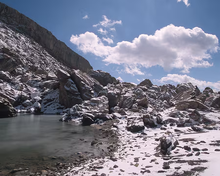 UB070412 Lac des Neuf Couleurs