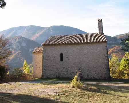 10 CB 0577 l'église des Chabauds