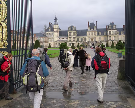 69 Elle est vraiment belle la gare d'Avon !