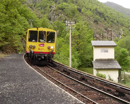 041 Repartent en train.