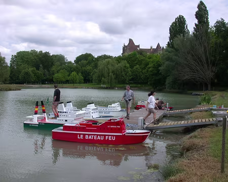 007 Un petit tour en bateau pourrait être sympa !!!