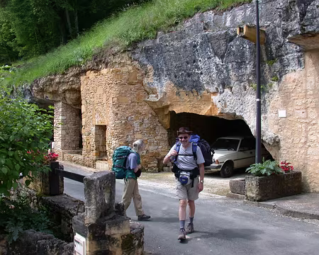 010 Couze-et-St-Front et ses garages