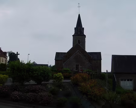 42 Saint-Brice, à flanc de coteau au confluent de la Sée et de la Palorette