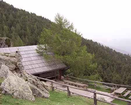 004 Etape sur la montée à la Cime de La Palud.