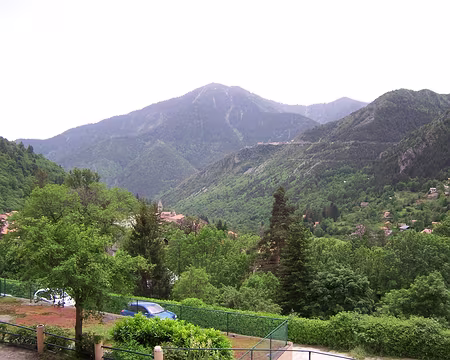 114 Saint-Martin-de-Vésubie, noyée dans la verdure.