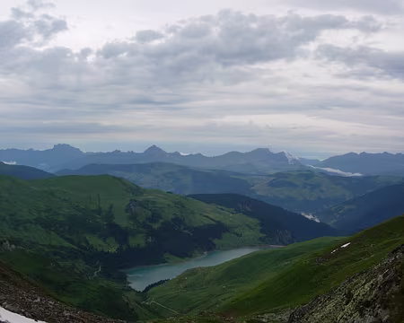 17 Arrivée au Col de Bresson (barrage de Roselend)