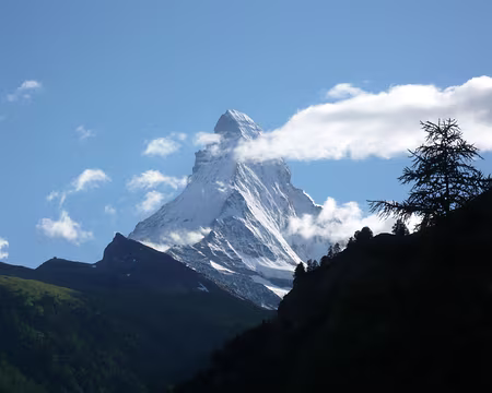 Pays Valaisans 086 Passage dans la vllée de Zermatt.