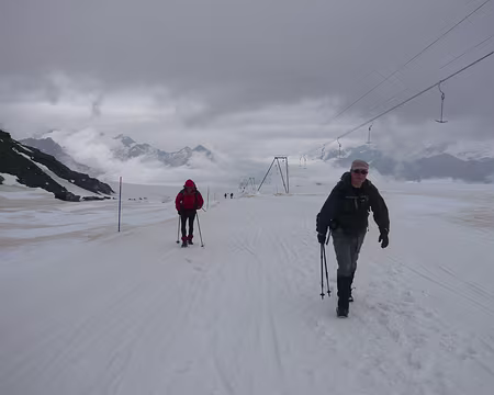 Pays Valaisans 273 Une montagne très éloignée de celle des cartes postales !