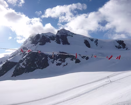 Pays Valaisans 282 Mais la poésie peut encore y trouver sa place.