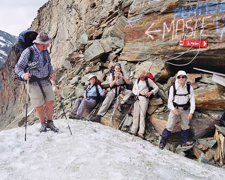 054z590 montée a la cabanne Britannia