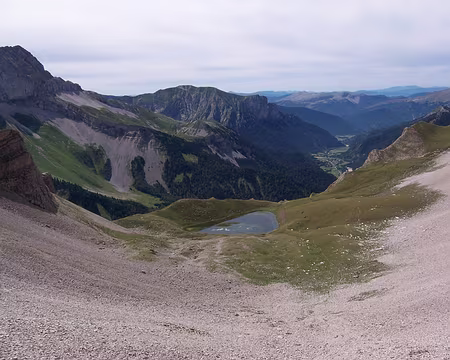 022 Le lac du Lauzon et la vallée du Buëch.