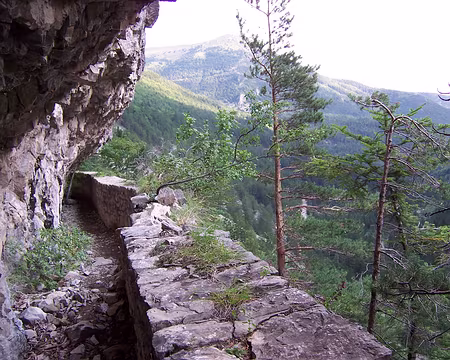 065 Parcours dans le canal de Pellafol.