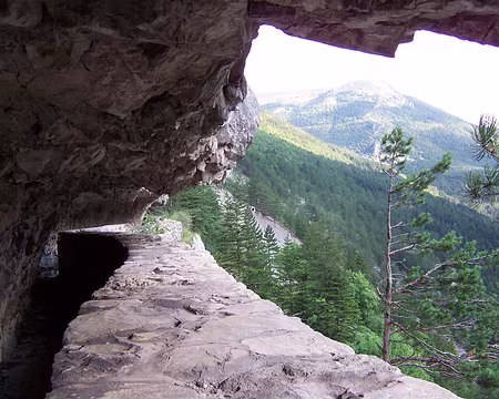 066 Parcours dans le canal de Pellafol.