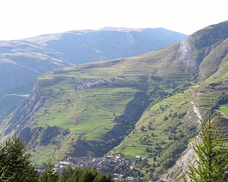 0111 La Grave depuis le chemin de Villar d'Arêne