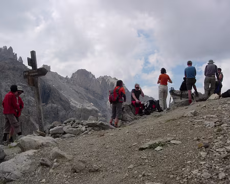 50 Et nous sommes toujours 11!