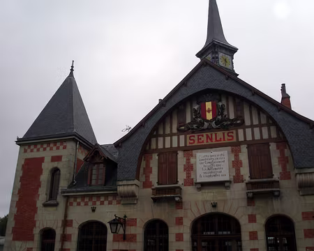 01 Vieille gare de Senlis http://fr.wikipedia.org/wiki/Senlis_(Oise)