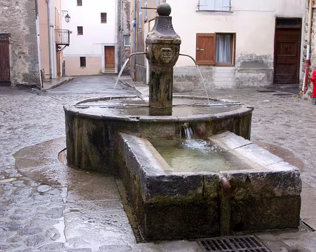 Fontaine à Colmars Fontaine à Colmars