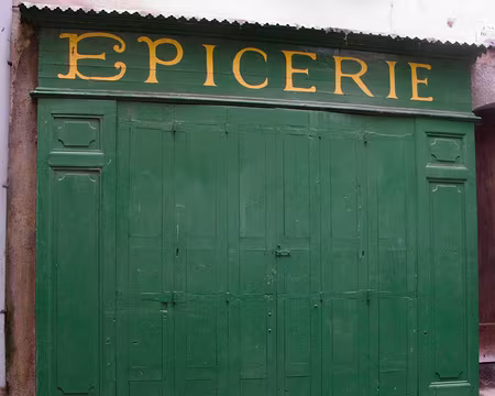 Entrevaux Le 1er novembre, c'est fermé