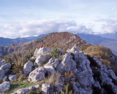 089 Vers les cimes de Bonvillars