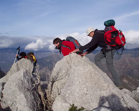 093 Trois alpinistes à l’oeuvre