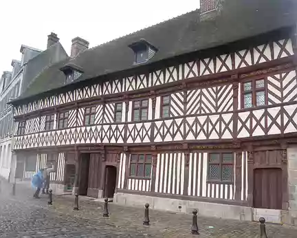 PaysdeCaux 080 Maison Henri IV à St-Valéry-en-Caux