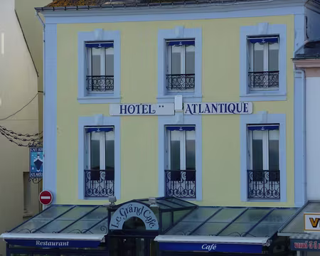 006 l’Hôtel de l’Atlantique pour le réveillon nous recevra.