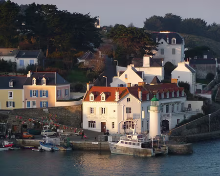 025 le port de pêche,