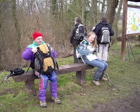 019 1ère pose, un banc pour deux ........... grand luxe !
