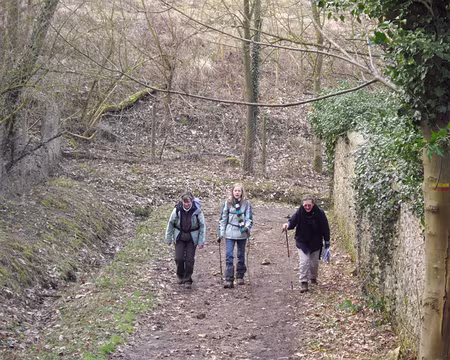 032 La gente féminine préfère s'économiser !