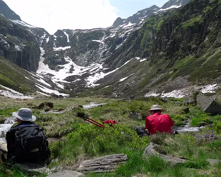 74 Déjeuner dans le cirque de Casiérens.