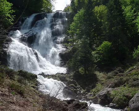 75 La magnifique cascade du Fouillet.
