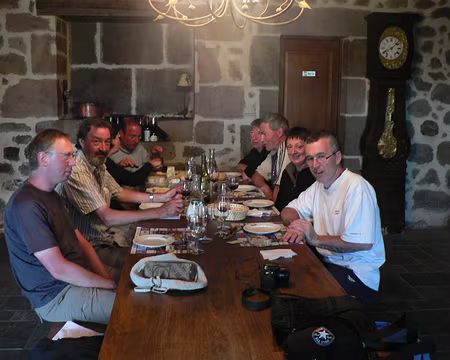 16 Cantal, St Nectaire, Bleu, chèvres et autres