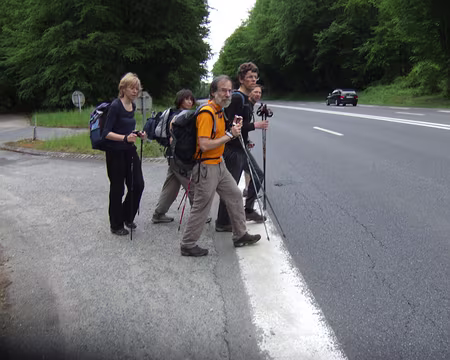01a 1ère épreuve : traversée de l’A6 …… fastoche !