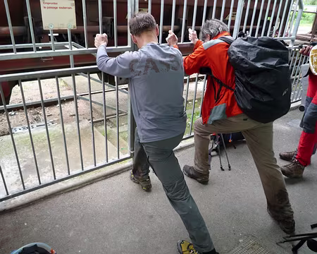 124 Laissez-nous sortiiiiirrrrrrrrrr !!!