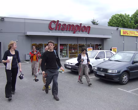 59 Ravitaillement pour des « Champions » !