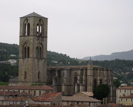PXL007 Lodève, l'ancienne cathédrale Saint-Fulcran du XIIIè s., nef et clocher gothiques