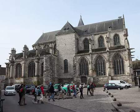 IMG_2663 Passage rapide devant la magnifique église …