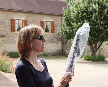 PXL017 Alors c'est ça des bâtons de rando ??? J'peux enlever le plastique ou pas ?????