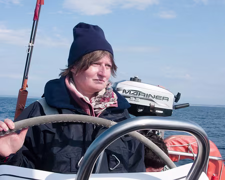 001 Nathalie à la barre