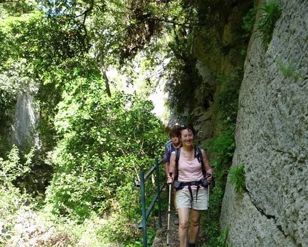 027 les gorges de St Jaume