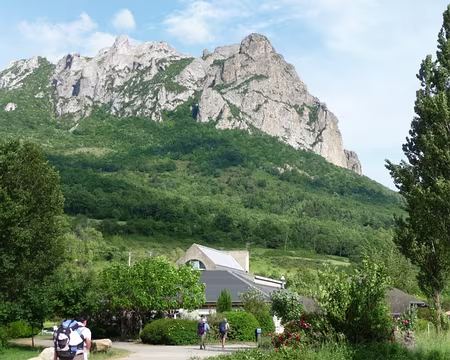 039 arrivée au gite de Bugarach