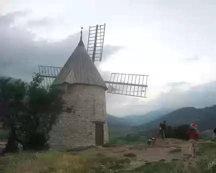 125 le moulin de Cucugnan
