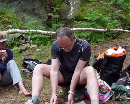 PXL072 En attendant, il nous a préparé une tarte salée à se mettre à genoux ;-))